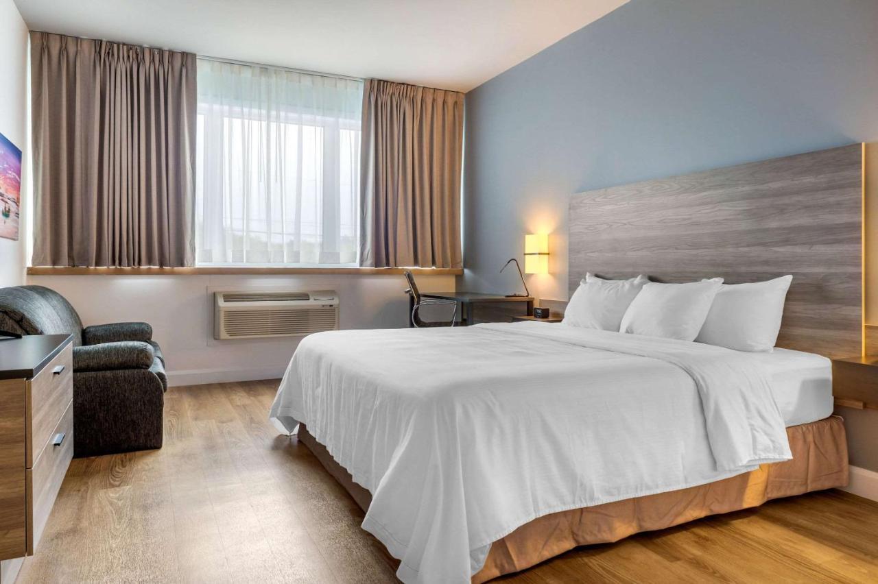 Hotel Rodeway Amos