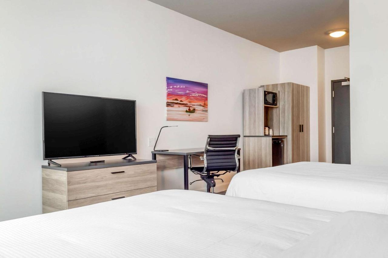 Rodeway Hotel 2*